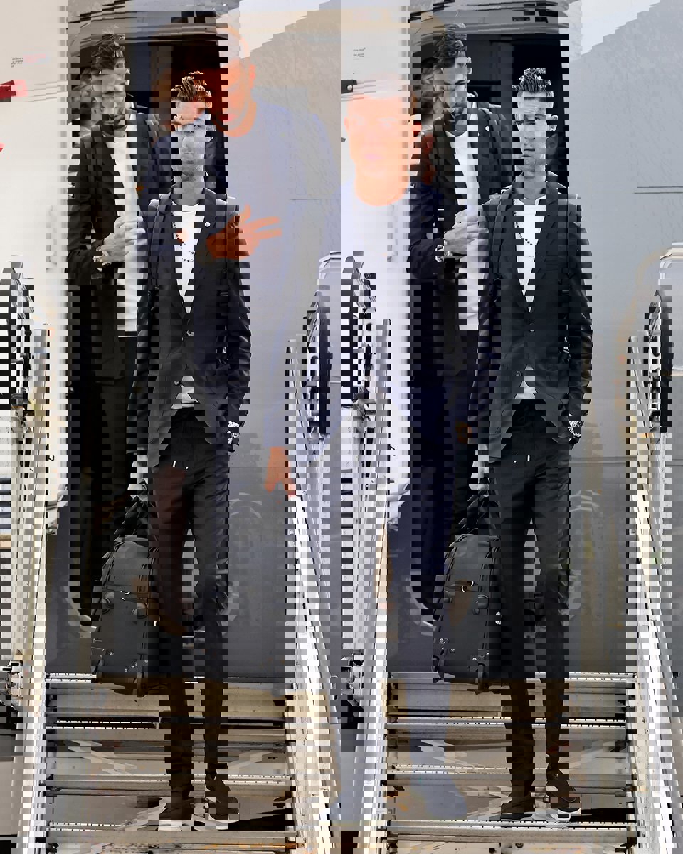 2043533