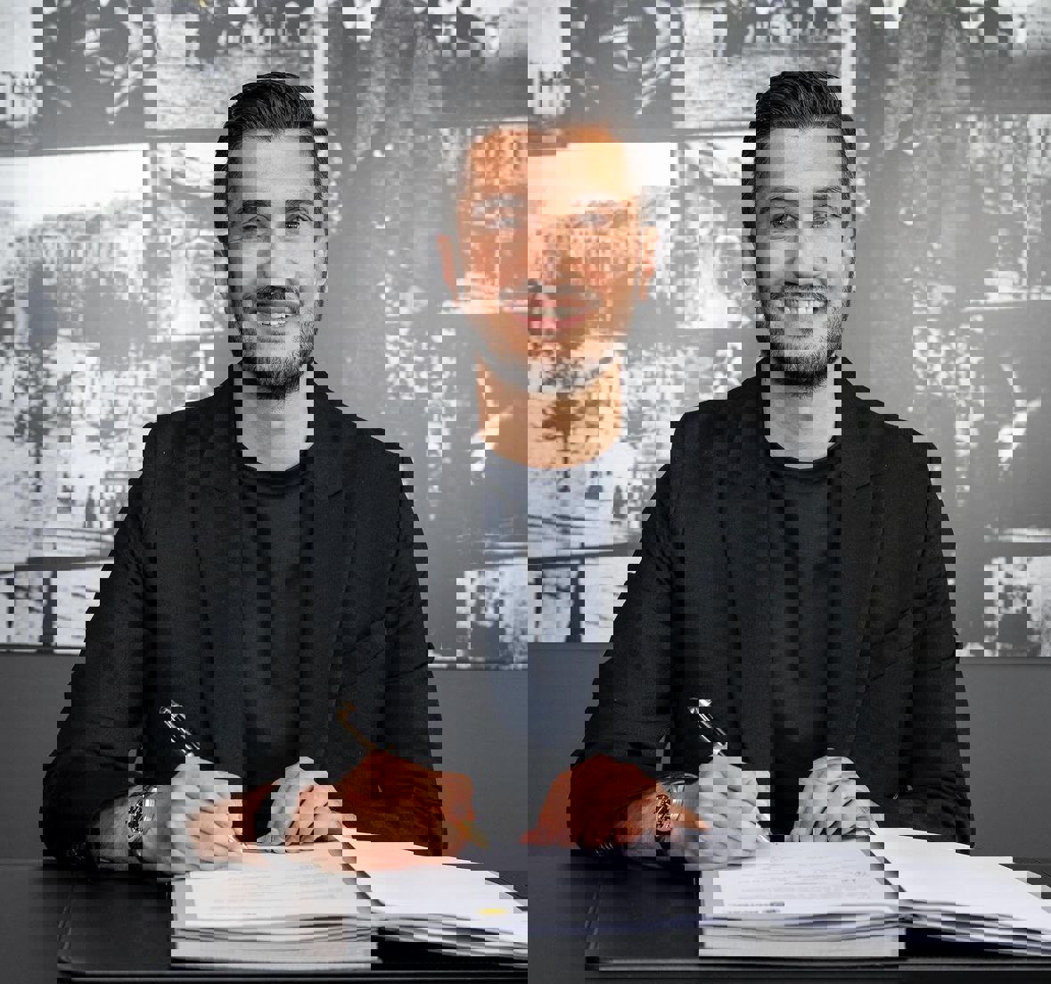 2043513