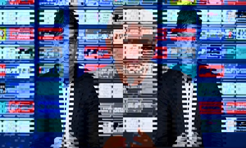 2043553