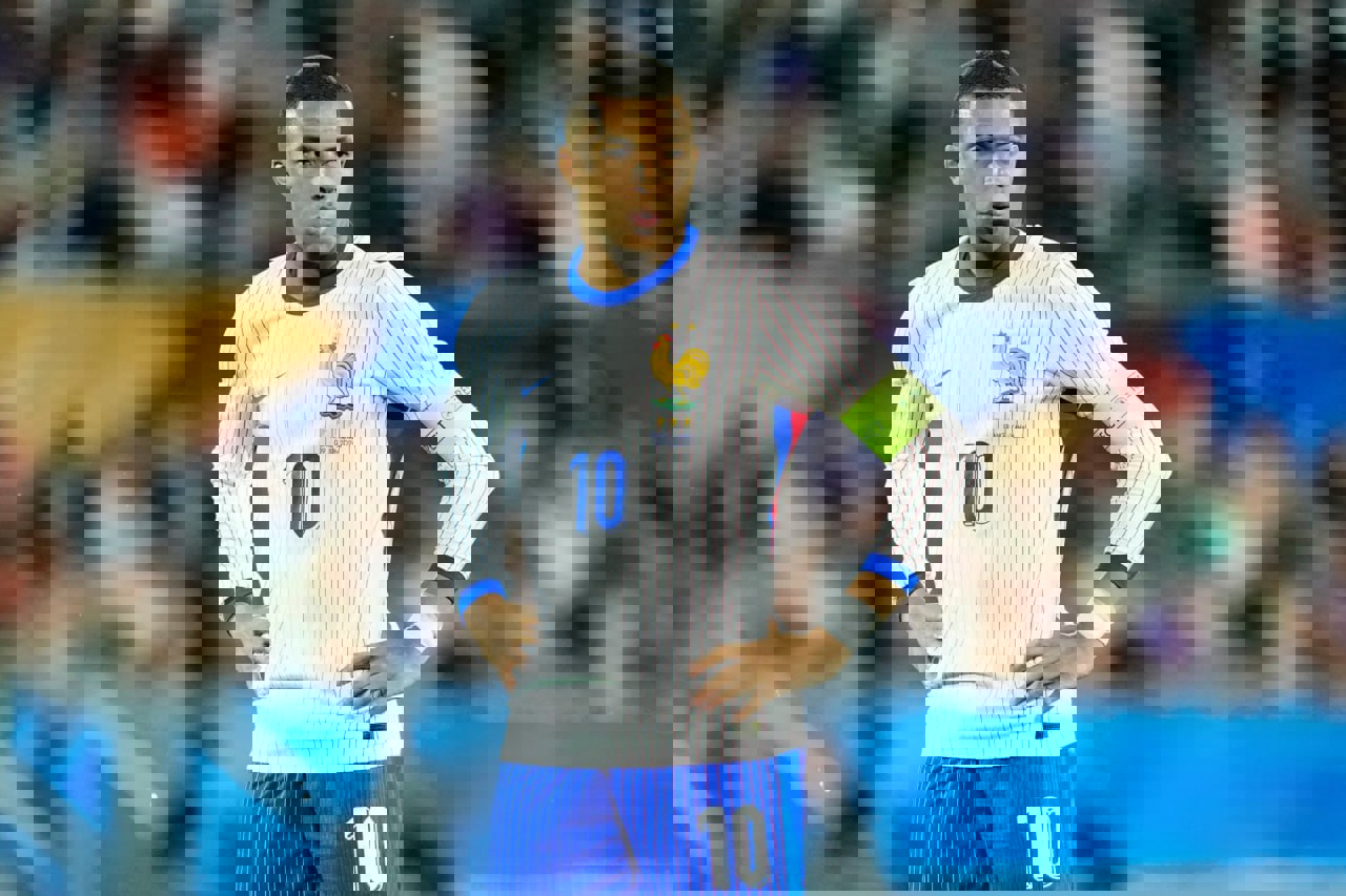 2043528