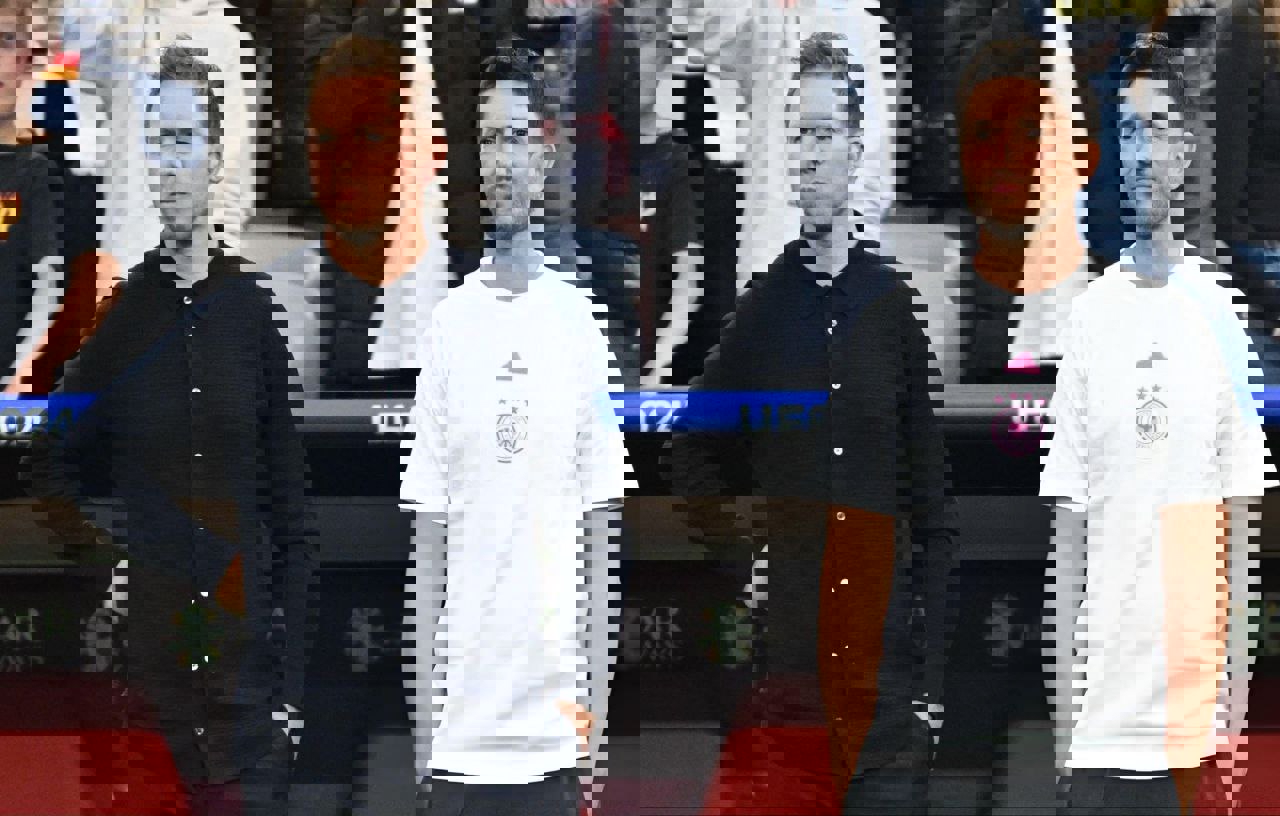 2043673