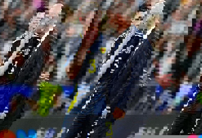 2043680