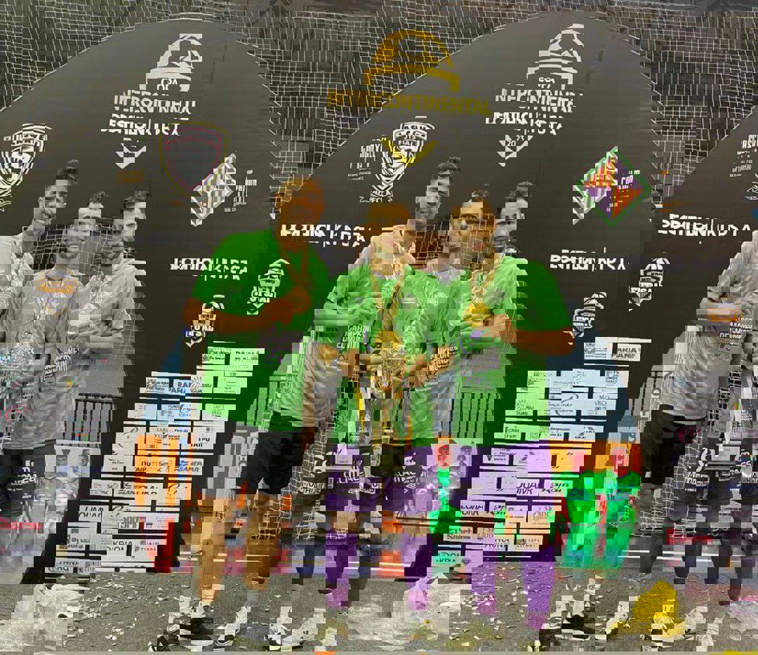 2043830
