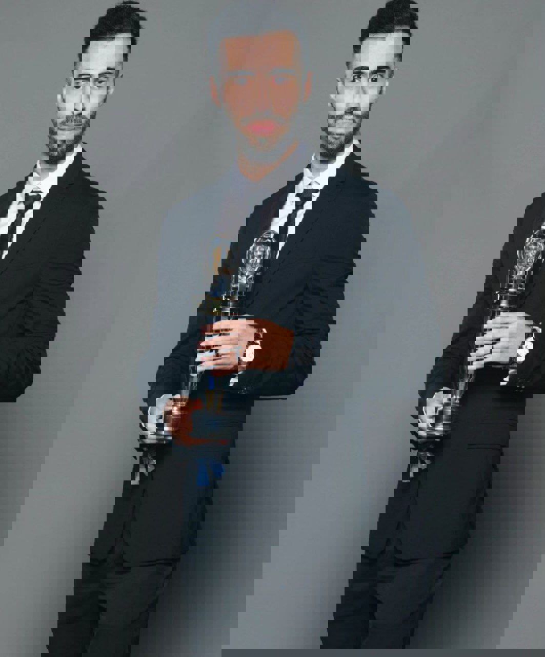 2043831