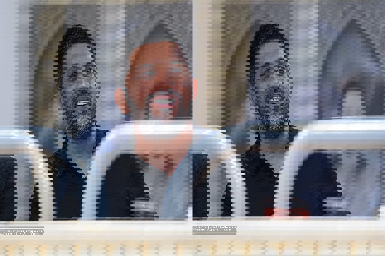 2043835