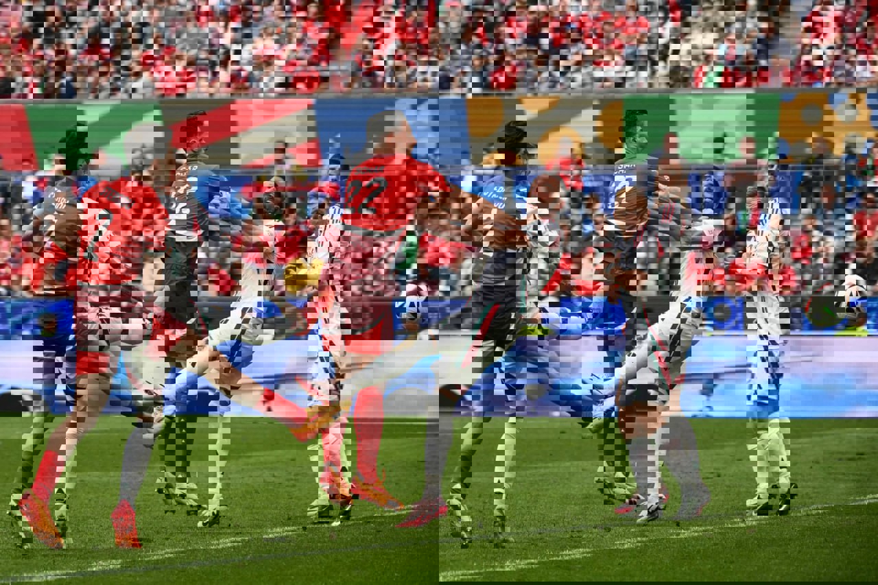 گزارش زنده: مجارستان 0 - 2 سوئیس