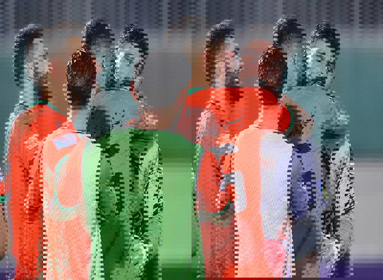 2044114