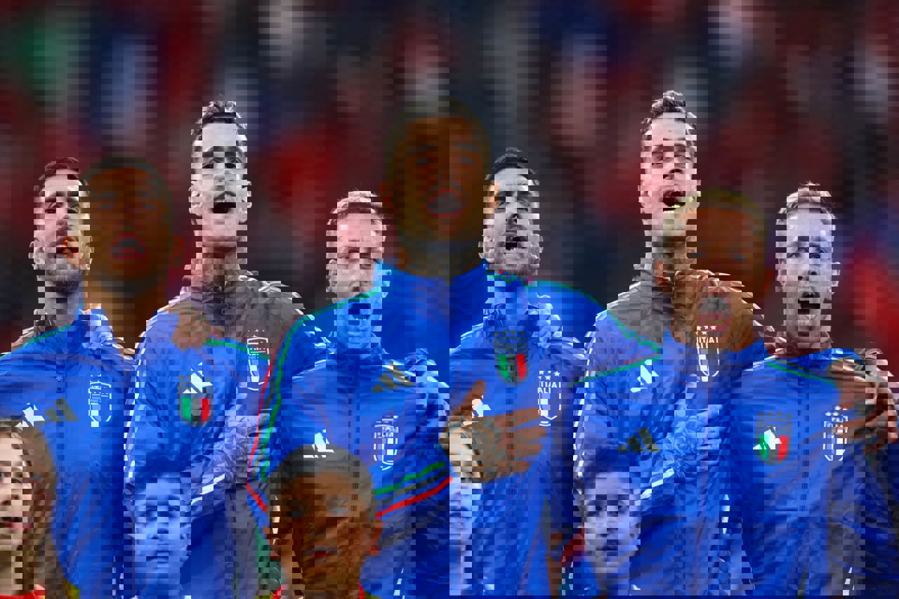 2044182