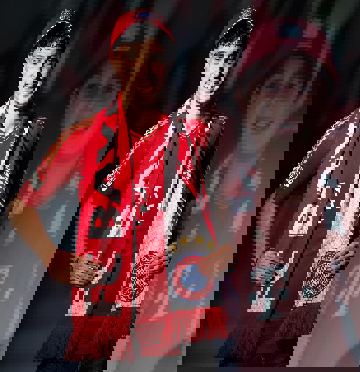 2044186