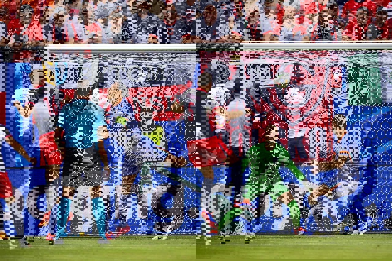 2044306
