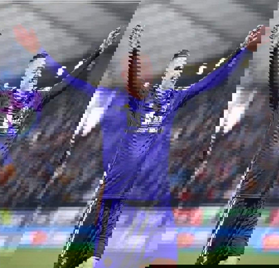2044236