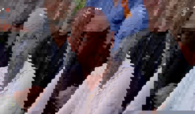 2044429
