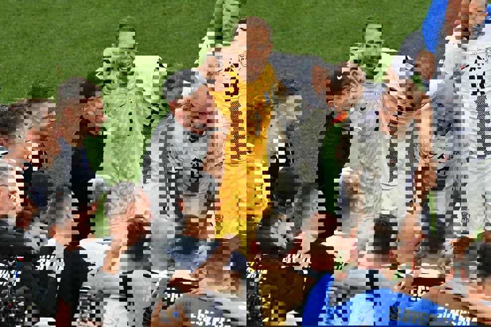 2044436
