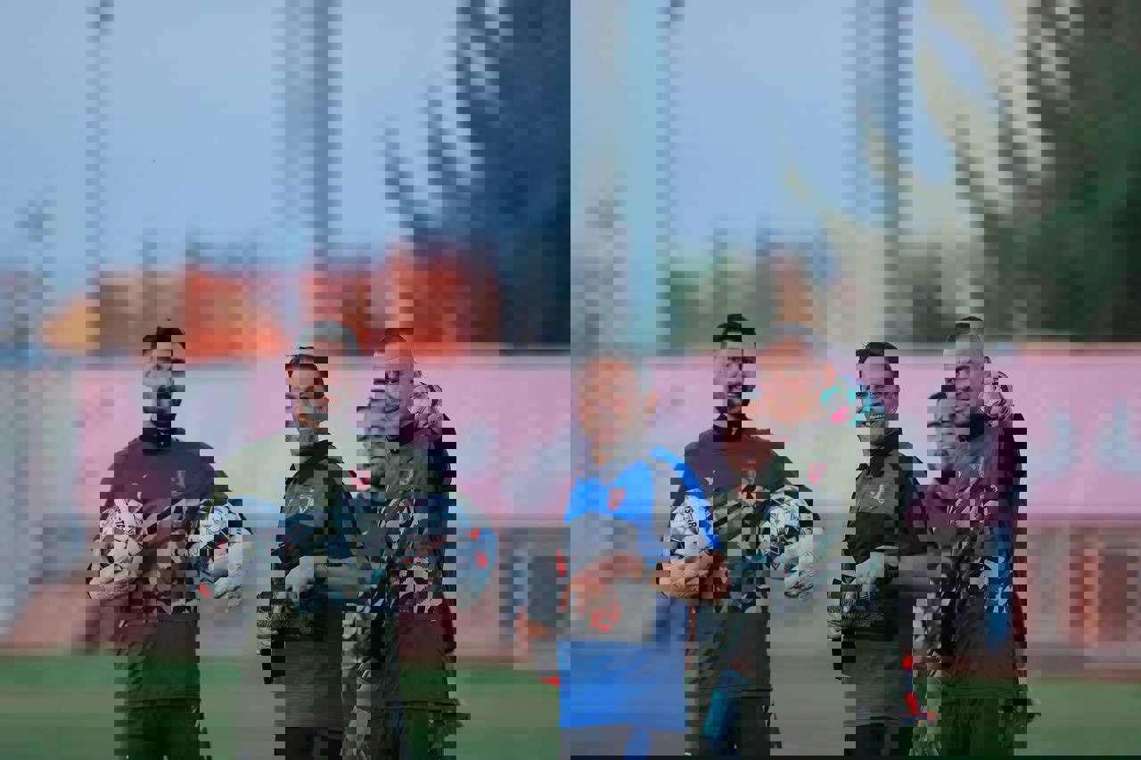 2044389