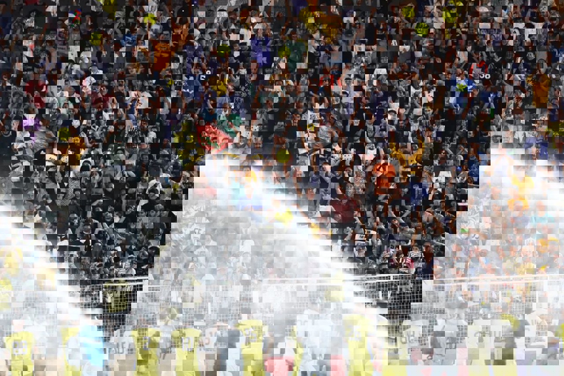 2044626