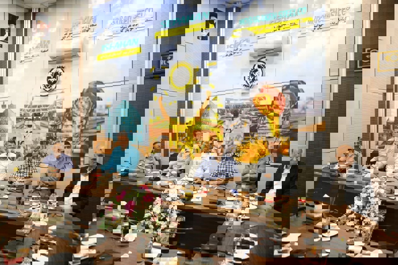 2044608