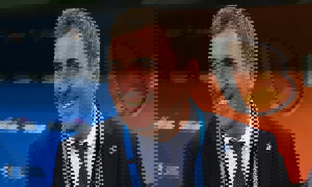2044730