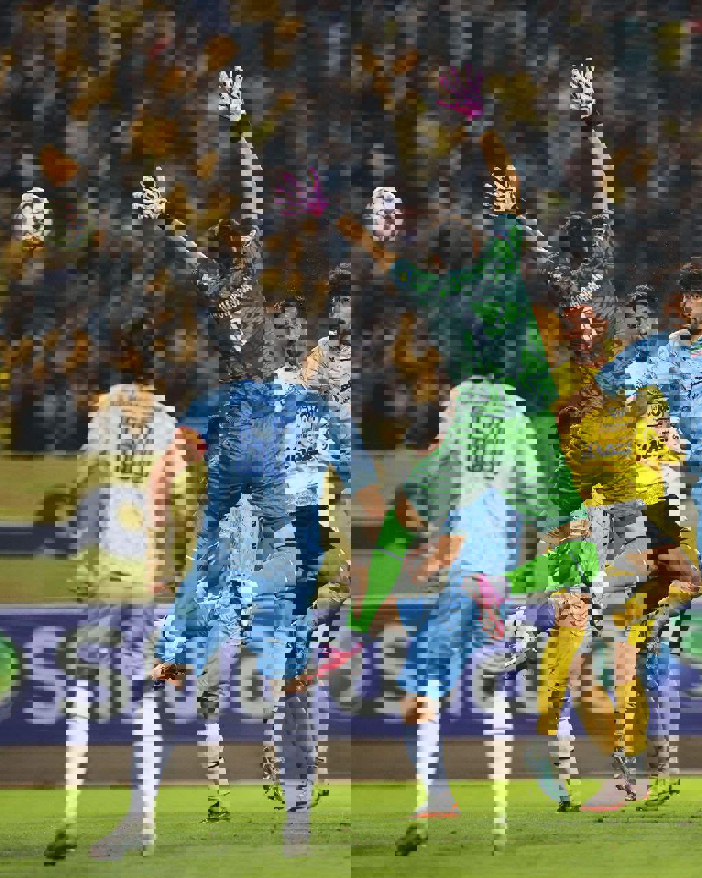 2044680