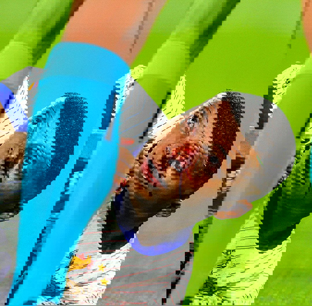 2044831