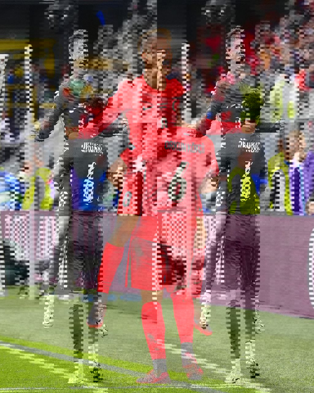 2045166