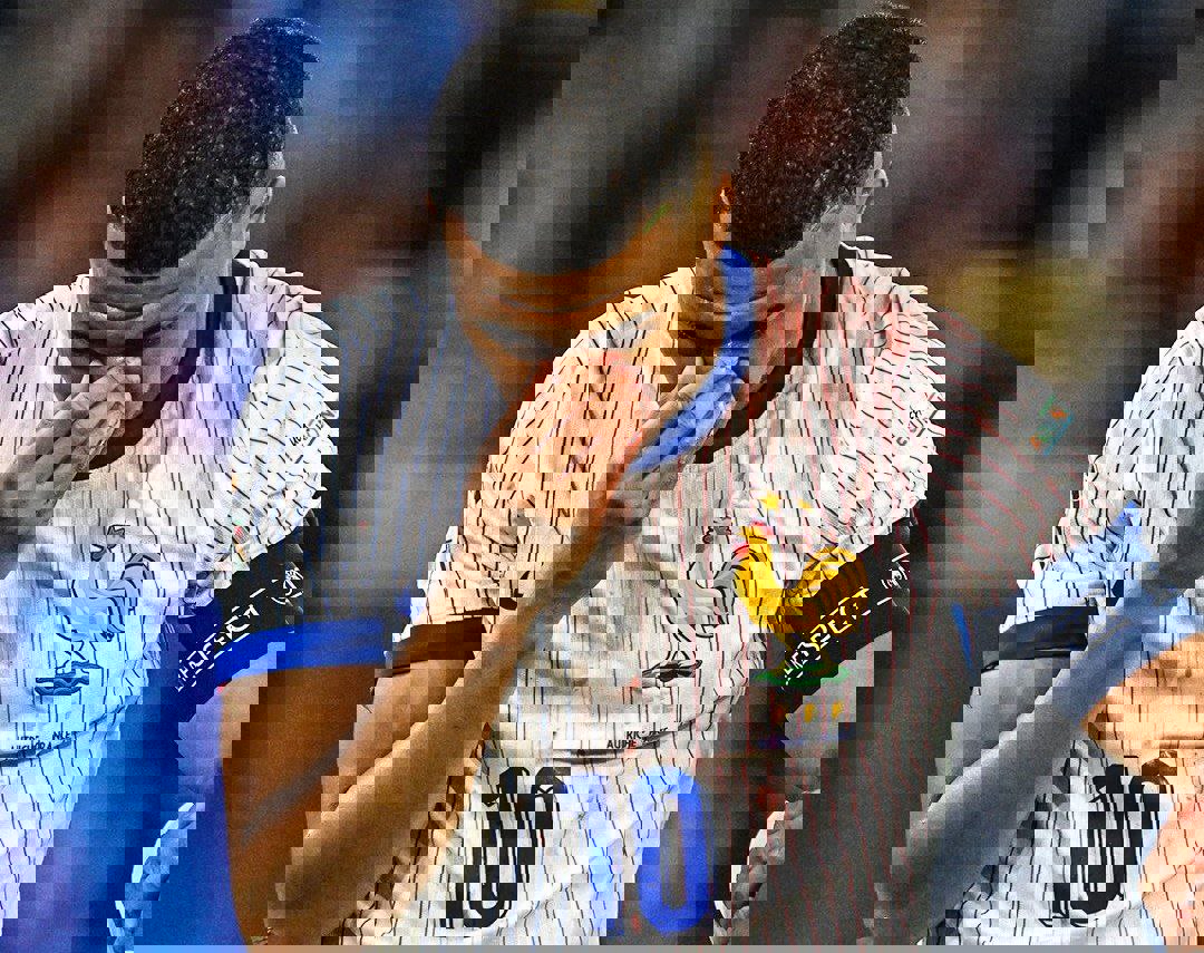 2044838