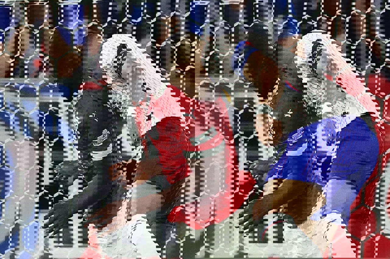 2044835