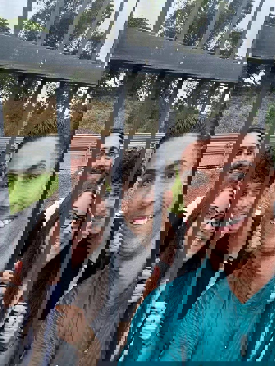 2045046