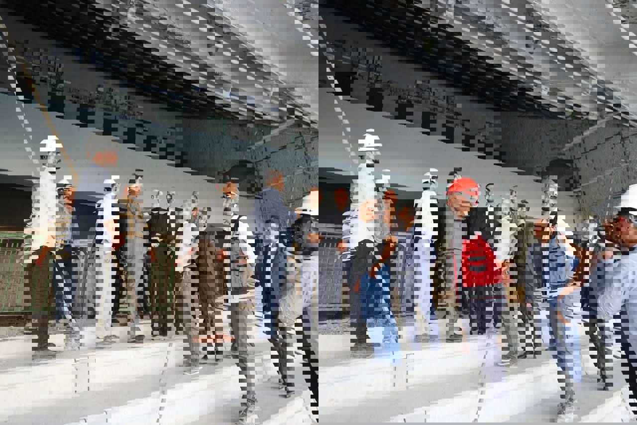 2045066