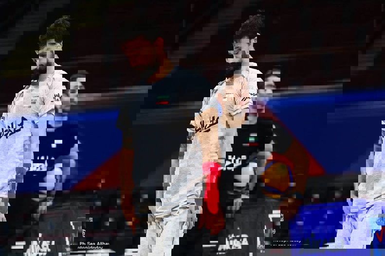 2045099
