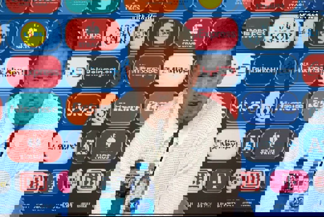 2045157