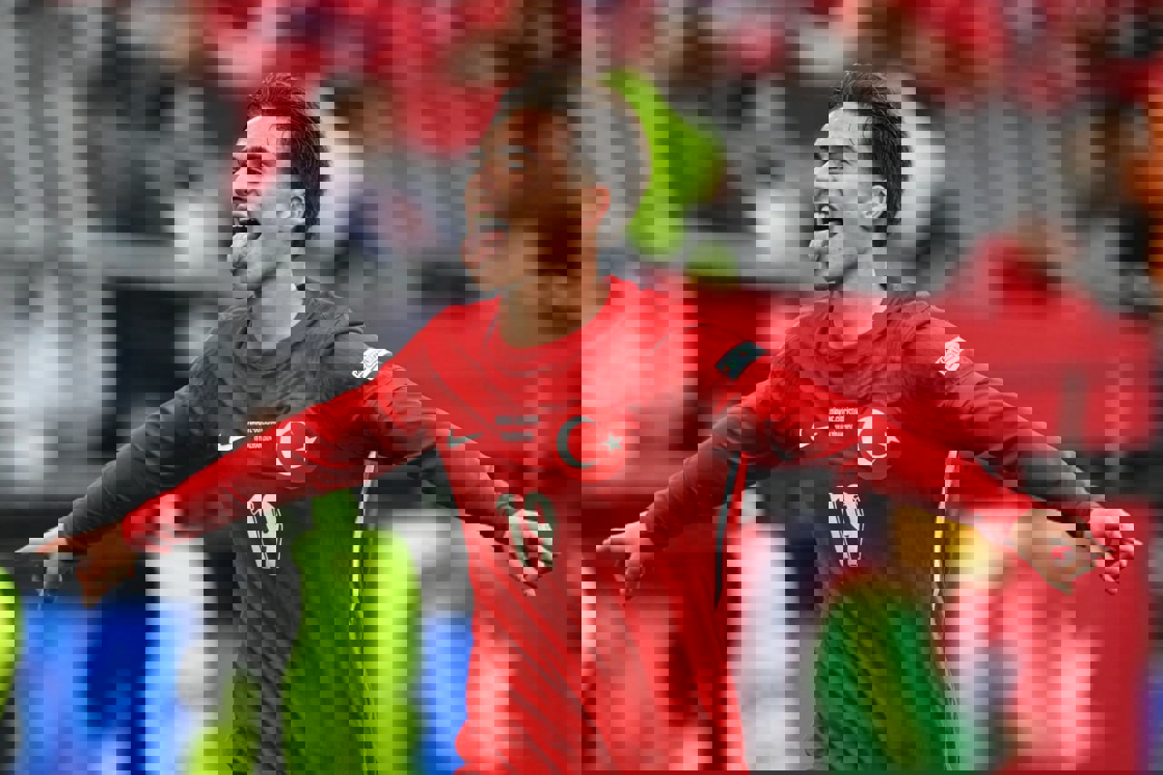 2045116