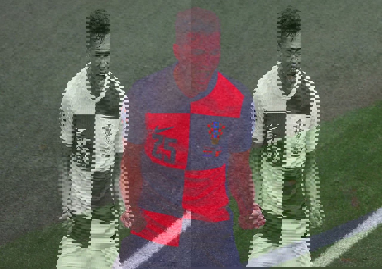 2045423