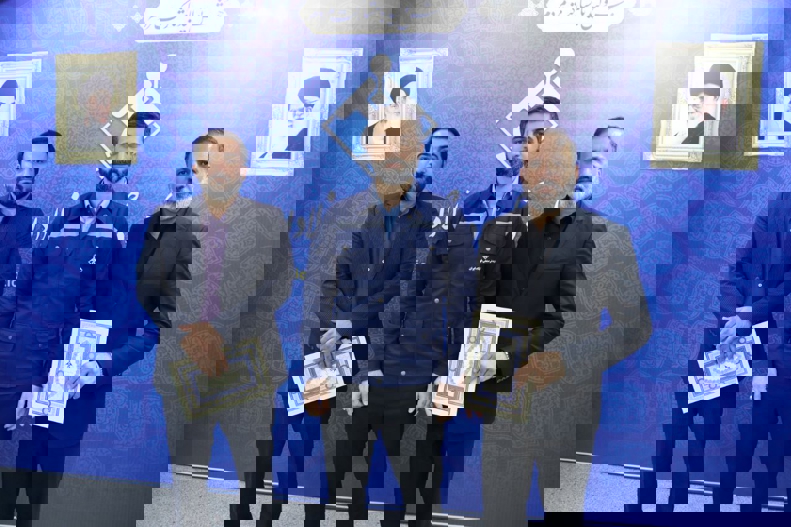2045447