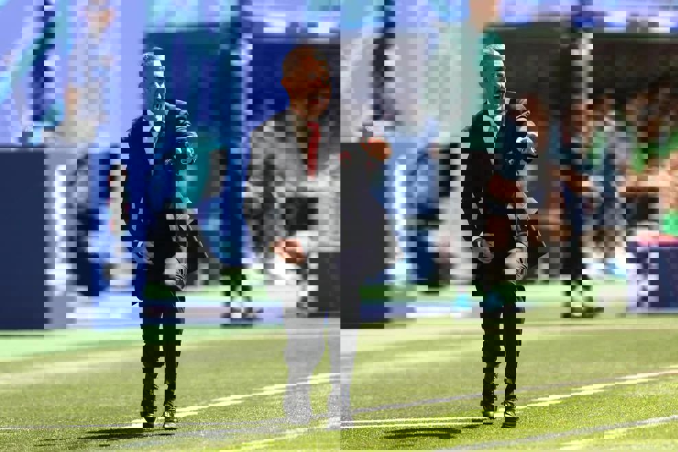 2045456