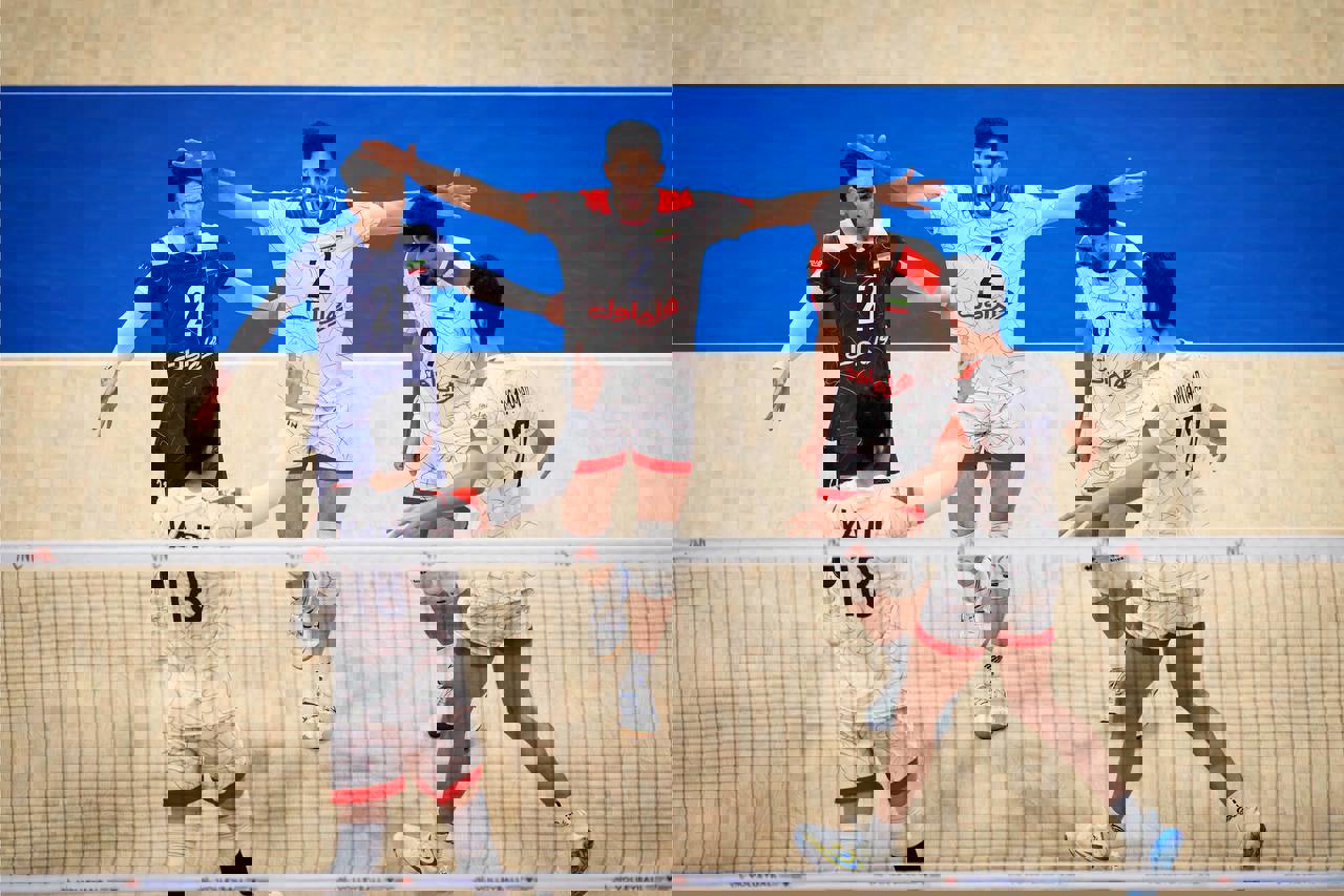 2045711