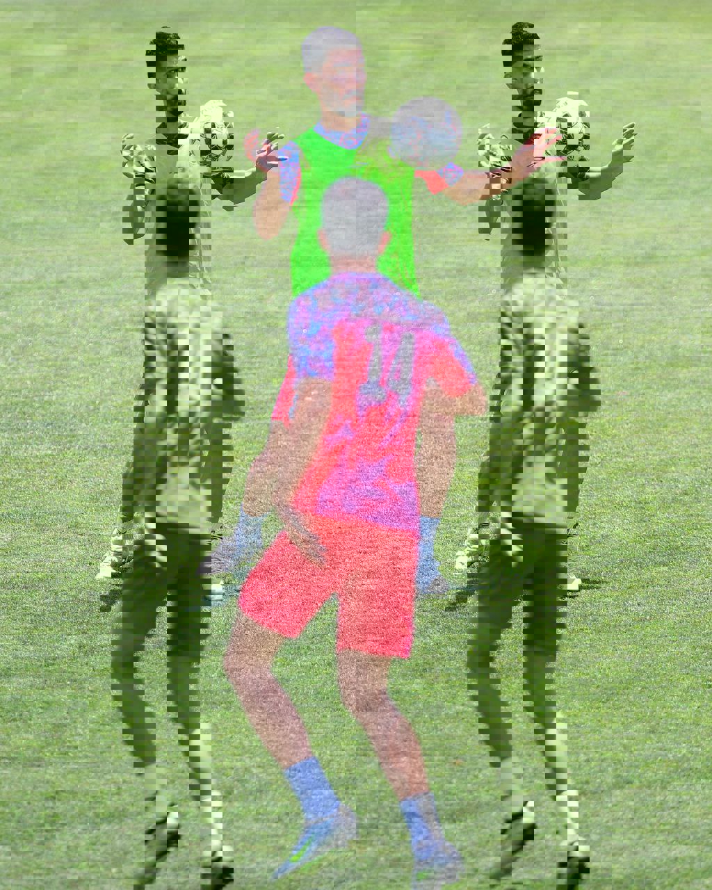 2045738