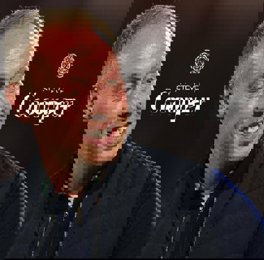 2045712