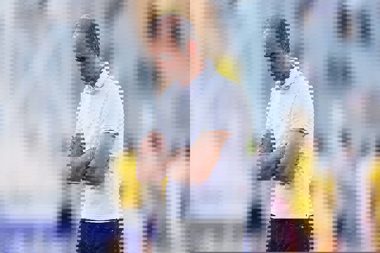 2045907