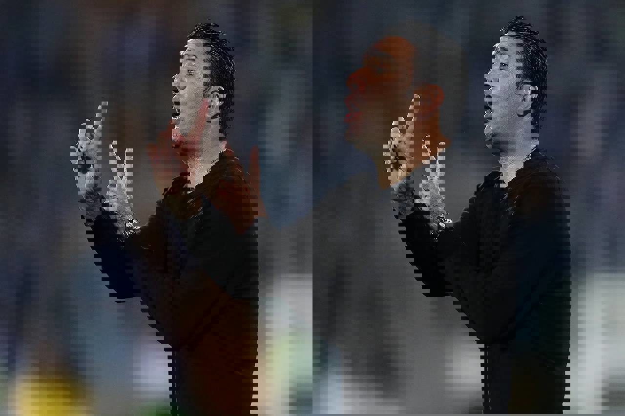 2045866