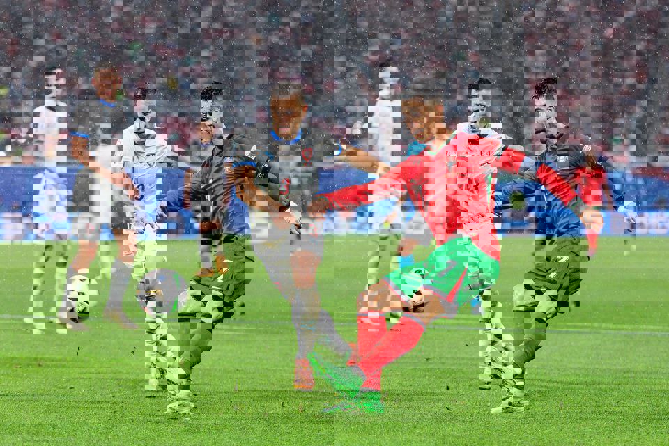 2046005
