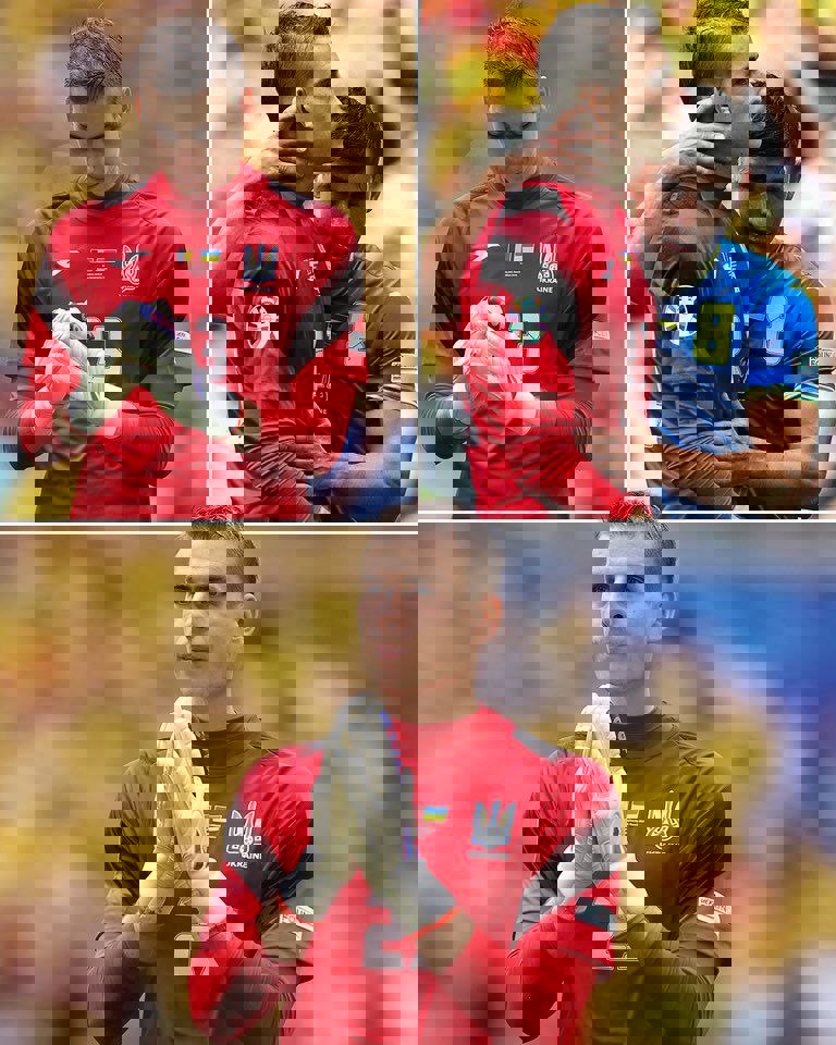2046305