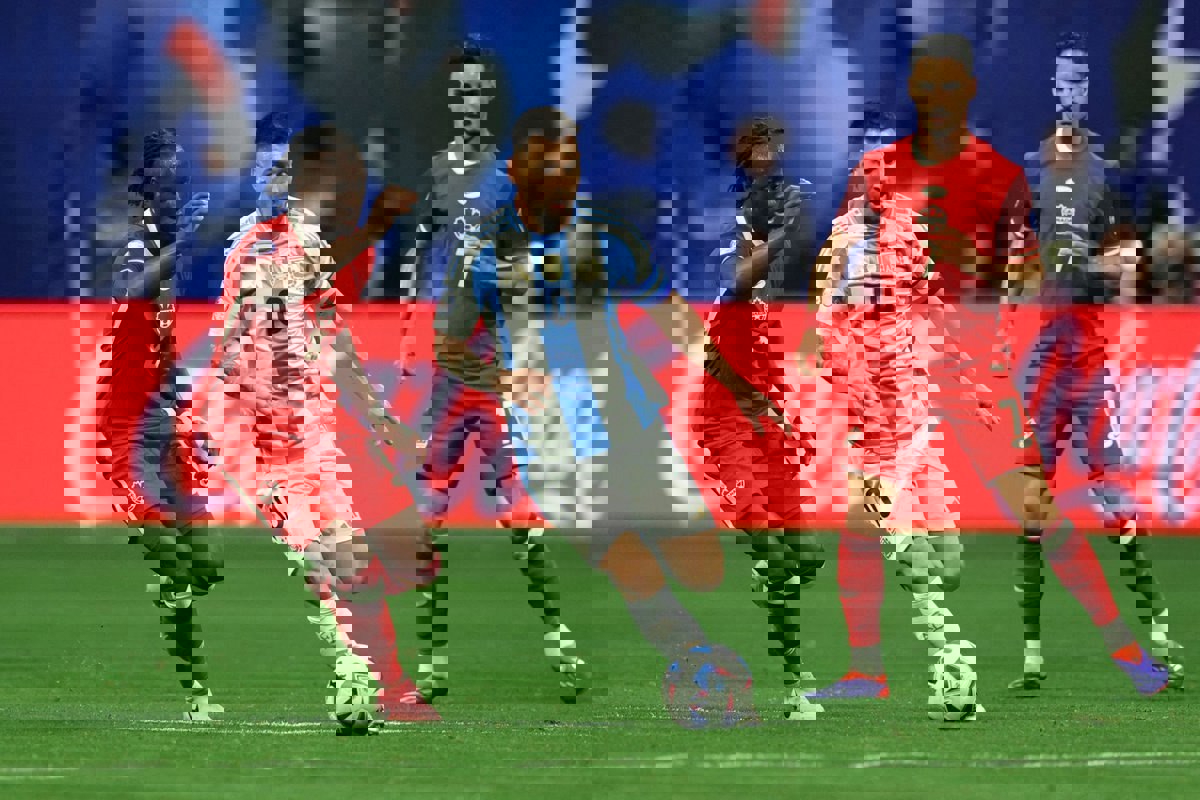 2046051