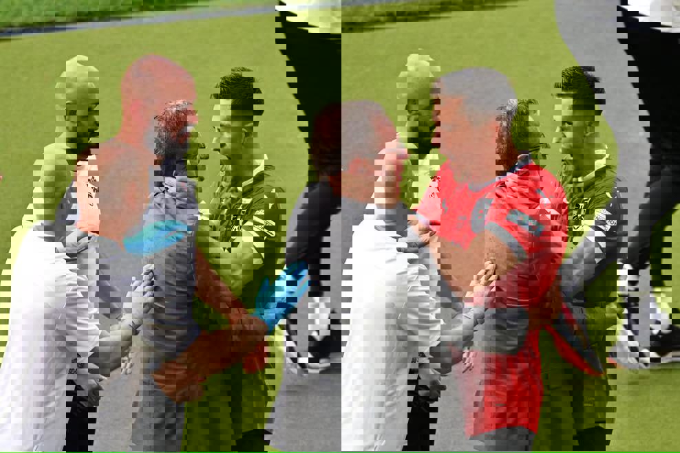 2046279