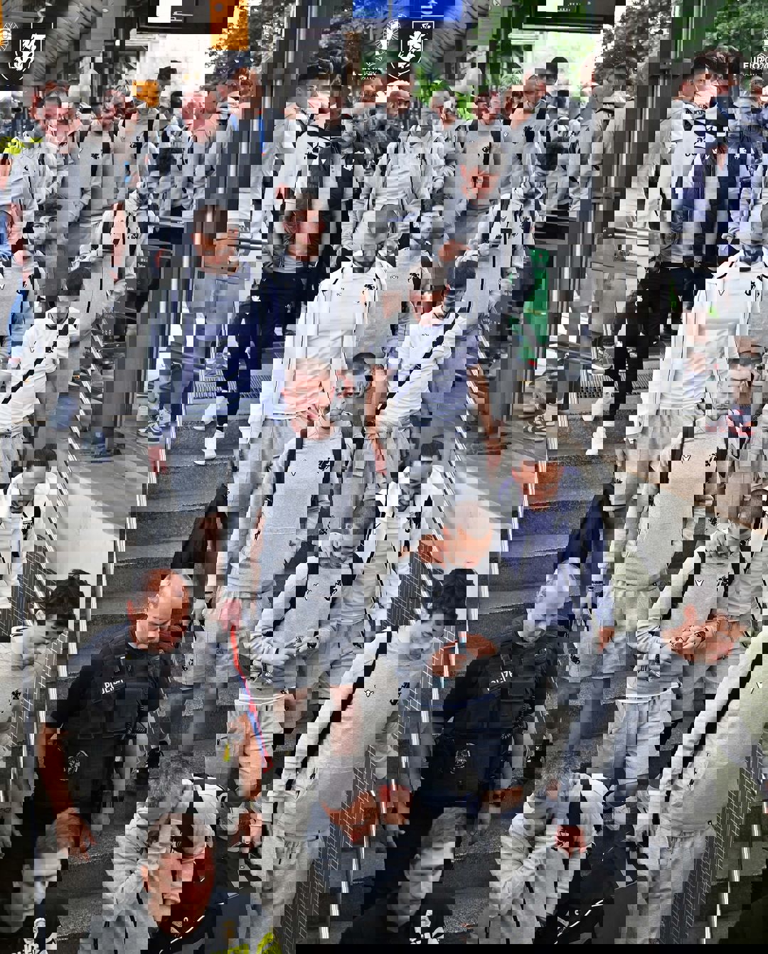 2046234