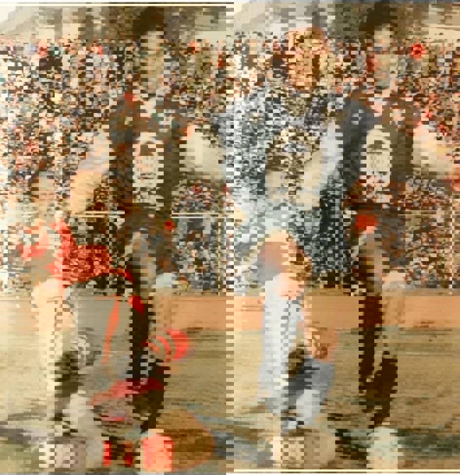 2046334