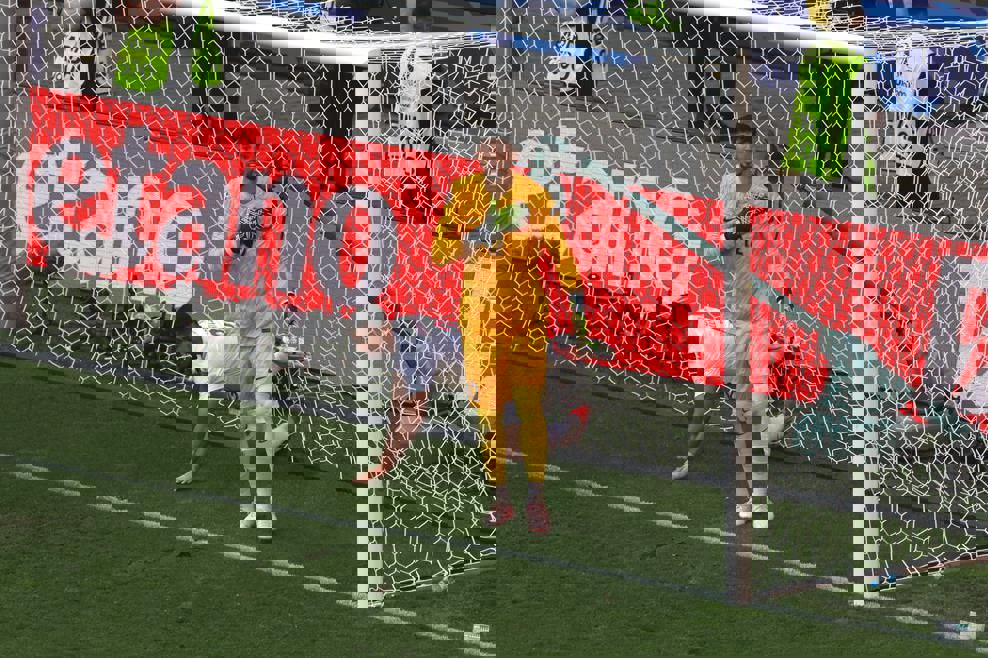 2046584