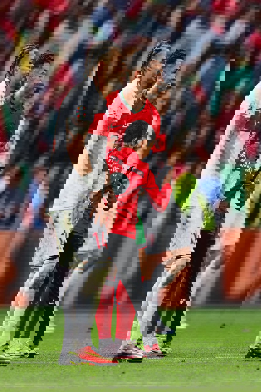 2046602