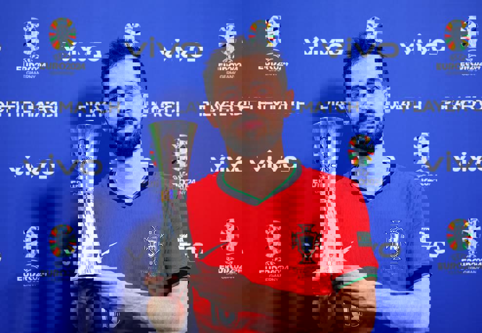 2046632