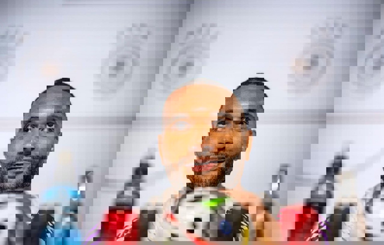 2046628