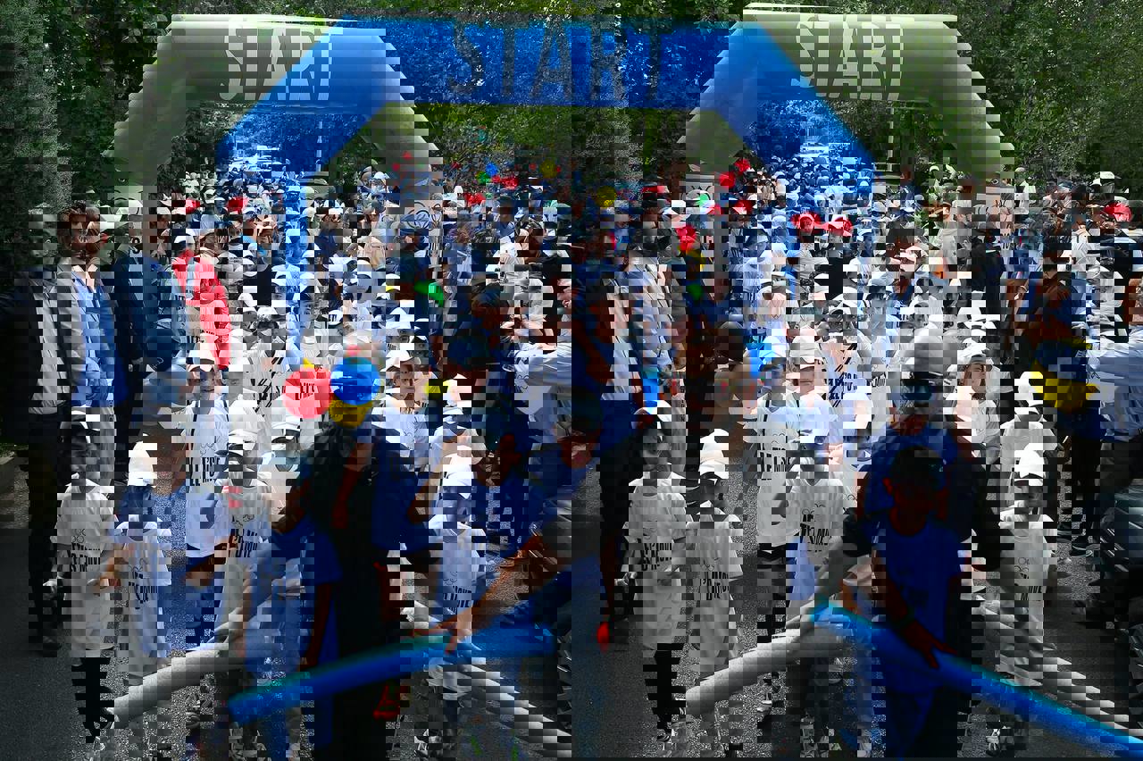 2046848